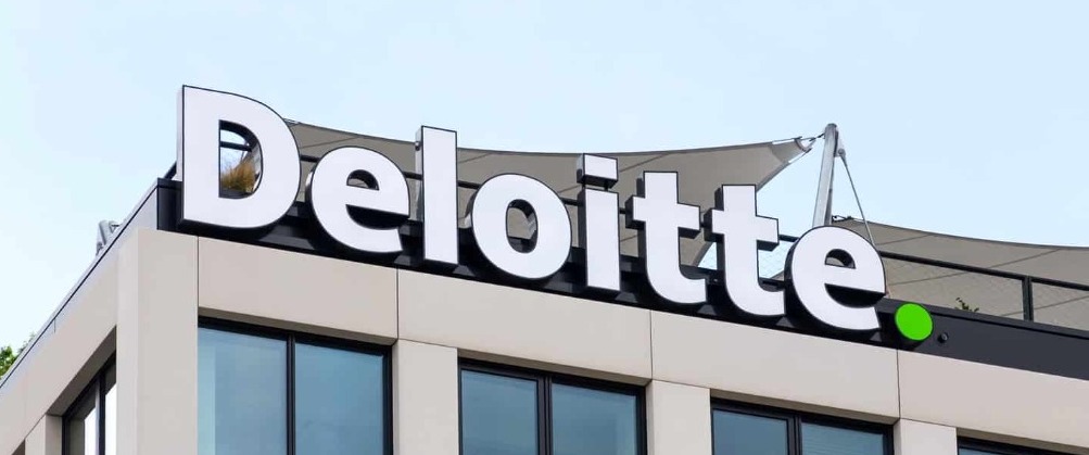Prezentarea ofertei de internship si a oportunitatilor de angajare oferite de Deloitte