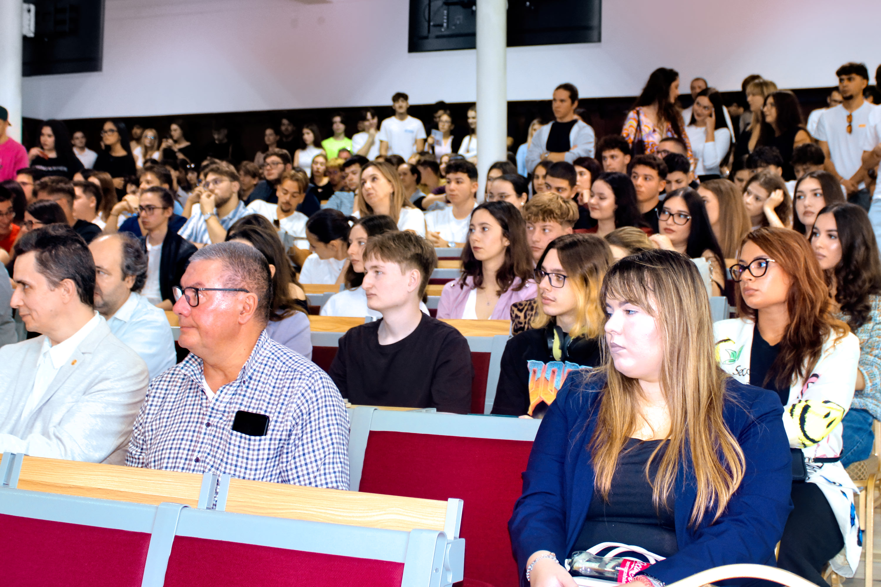 Festivitățile de deschidere a anului universitar 2026-2027 la Facultatea de Inginerie Chimică și Biotehnologii