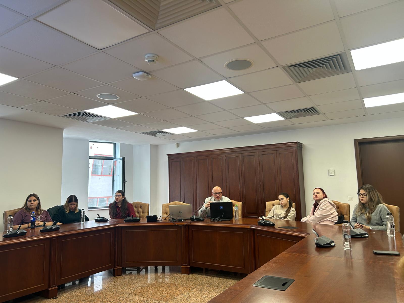 Eveniment științific privind caracterizarea chimică a aerosolilor generați de produsele din tutun încălzit
