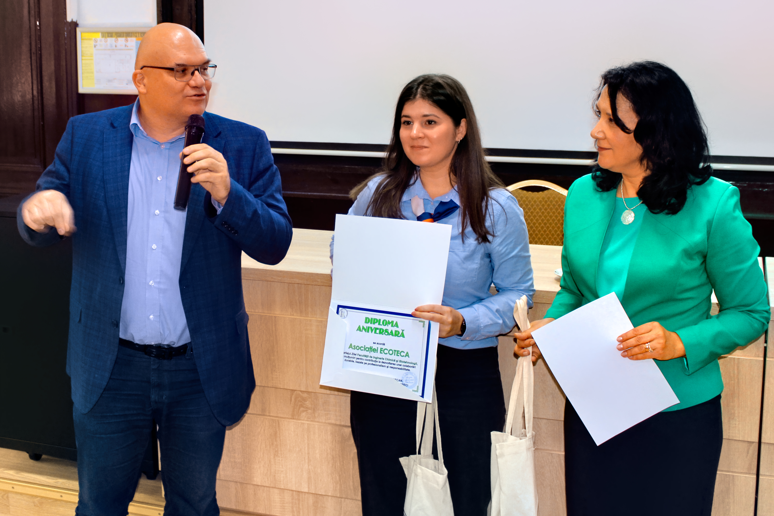Ziua Facultății de Inginerie Chimică și Biotehnologii